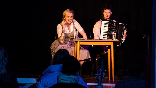 Achtung Brigitte: Feministische Lesung & Musik