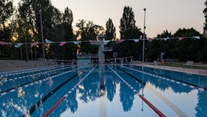 NACH DER BAHN DIE WENDE