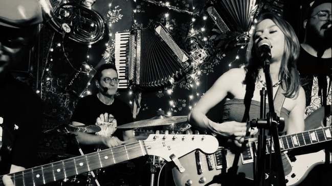 Blue Moon Sparks - Indie Rock