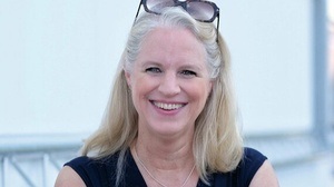 Satzwende: Lesung und Gespräch mit Isabel Bogdan