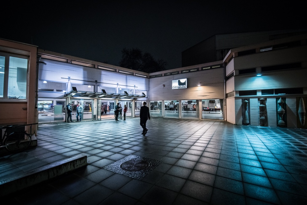 Harfenklänge mit Azad