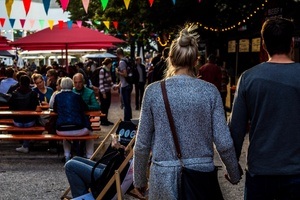 Brunnenfest Kettwig: Wo Kunst auf Kulinarik trifft