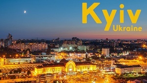 Kyiv, Ukraine, 3 Jahre nach Kriegsbeginn