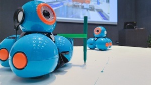 Family Open Lab – Roboter, KI und Co.: Menschen und Maschinen im Team