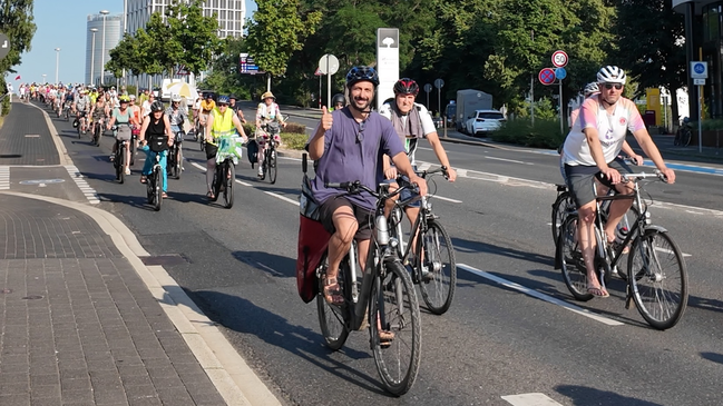 Bonns größte Afterwork-Radtour – mit Musik & guter Stimmung