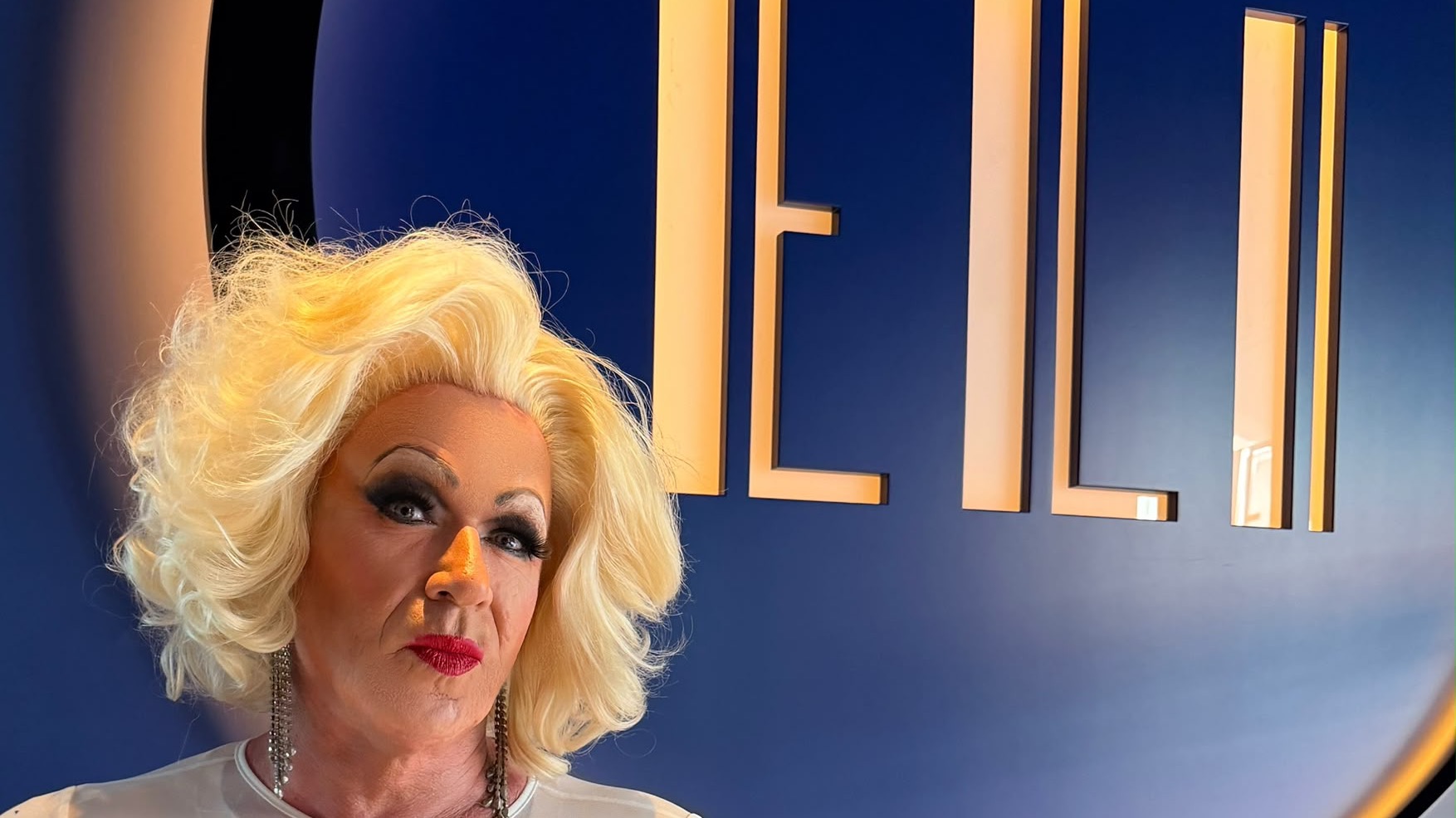 Drag & Dinner