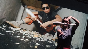 INSIDE JUGGLING | HIPPANA.MALETA FEAT. LIZA VAN BRAKEL