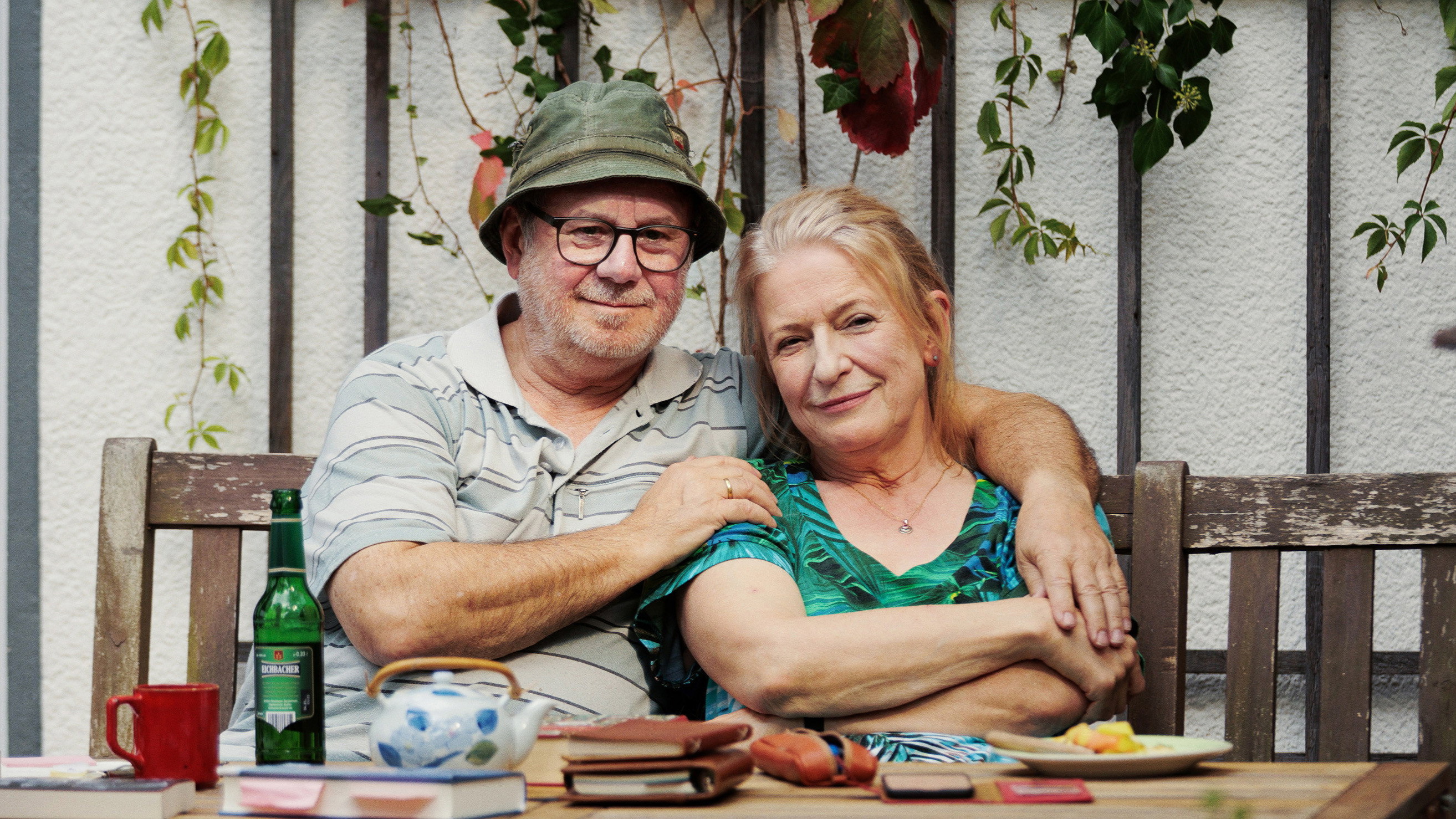 Premiere: ALTE LIEBE