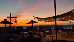 Deck 7 Strandbar