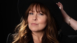 Katie Freudenschuss - One-Woman-Show