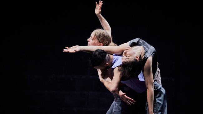 "Body that Stands" by Smadar Goshen