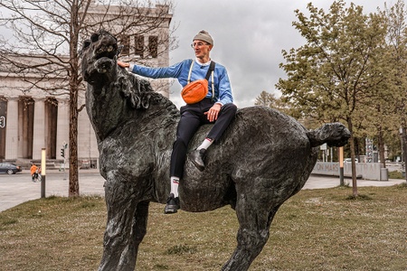19 Mai | Donnerstag  (Museumsdirektor*in)