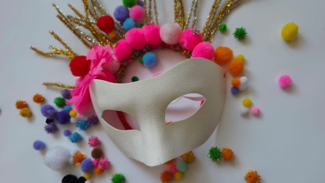Workshop für Kids Haarreifen und Masken basteln