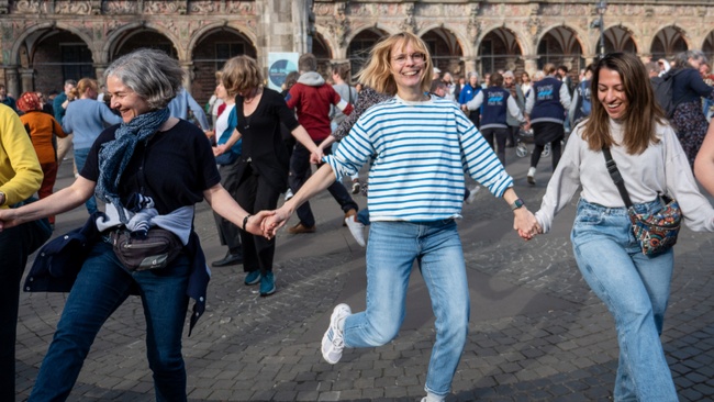 Liberation Dance - KEINE ZEIT ZU VERGESSEN