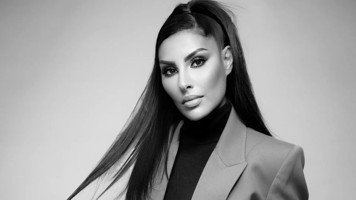 Senna Gammour - Toxisch aber Süß