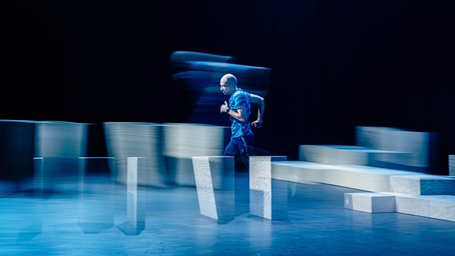 Sebastian Weber Dance Company, The Long Run