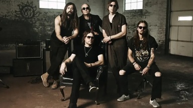 A THOUSAND HORSES - White Flag Down Tour