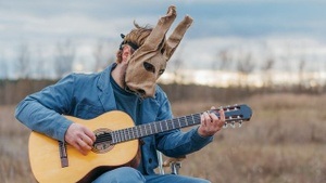 Letkowski im Unperfekthaus Essen - Einfühlsame Lieder über Erfahrungen einer Krise