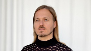 TRUE LOVE w/ KONSTANTIN SIBOLD - Do. 30.04, @ Kowalski (VORFEIERTAG)