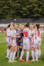 FC-Frauen: Flutlicht-Fight gegen Werder