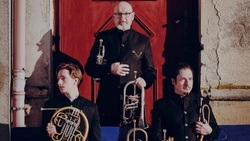 himpslBRASS Trio