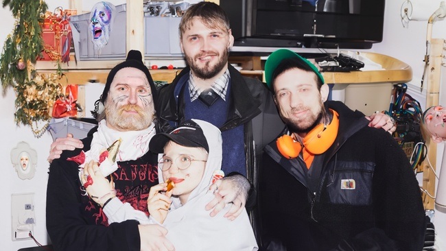 Team Scheisse - FLINTA WINTA