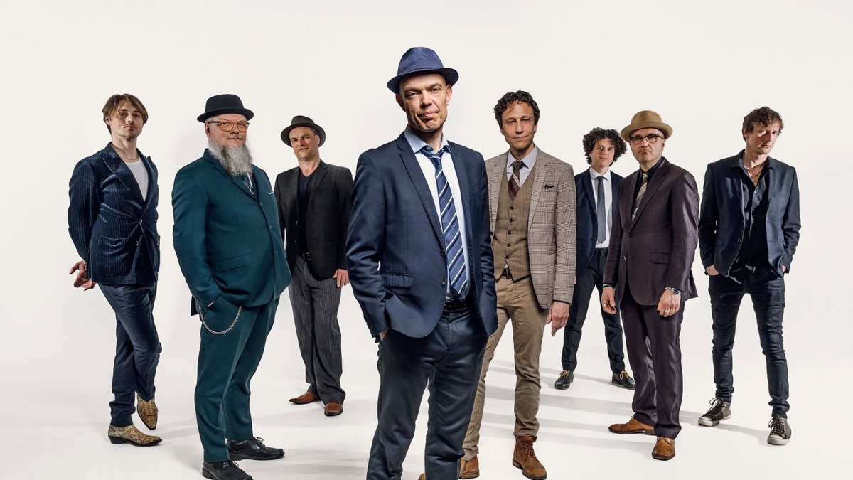 Thorbjørn Risager & The Black Tornado