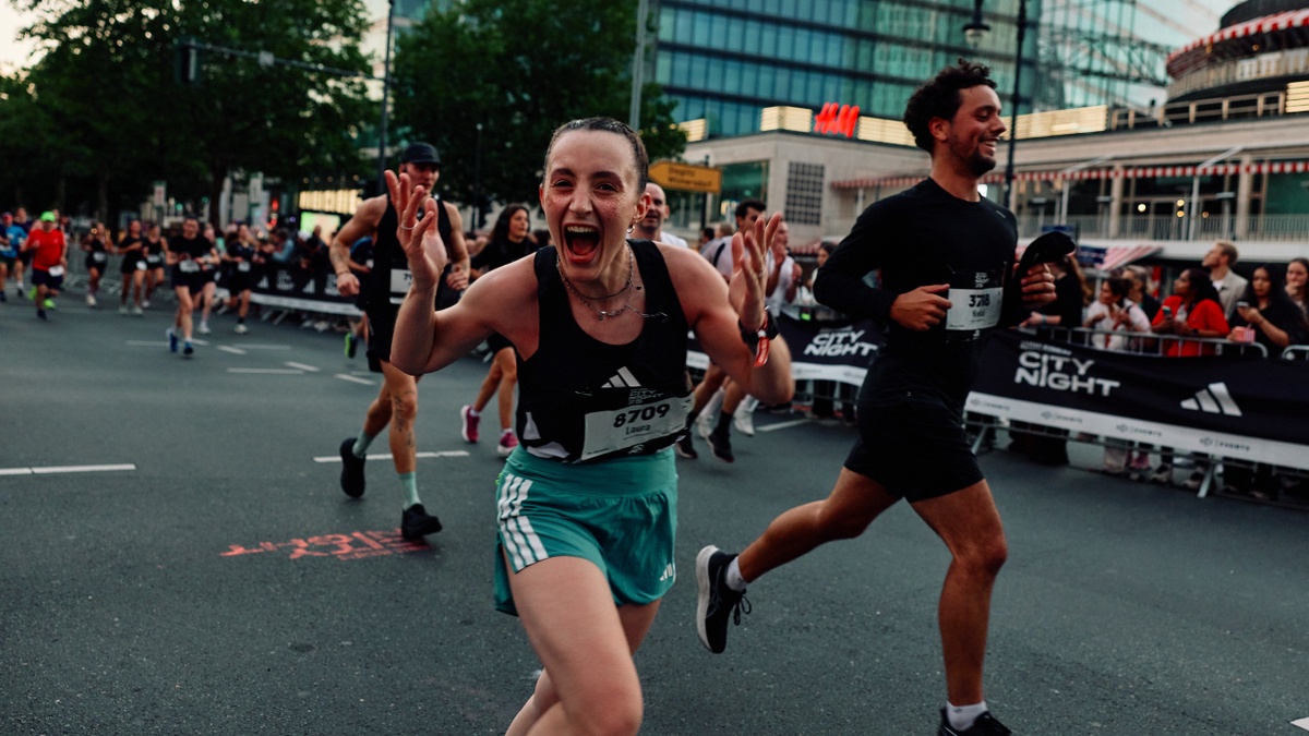 adidas Runners City Night 2026
