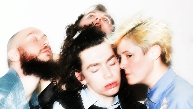 Tänze fast vergessener Geister