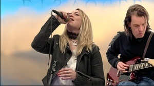 Artpop Konzert von Eisvogel im Alten Simpl