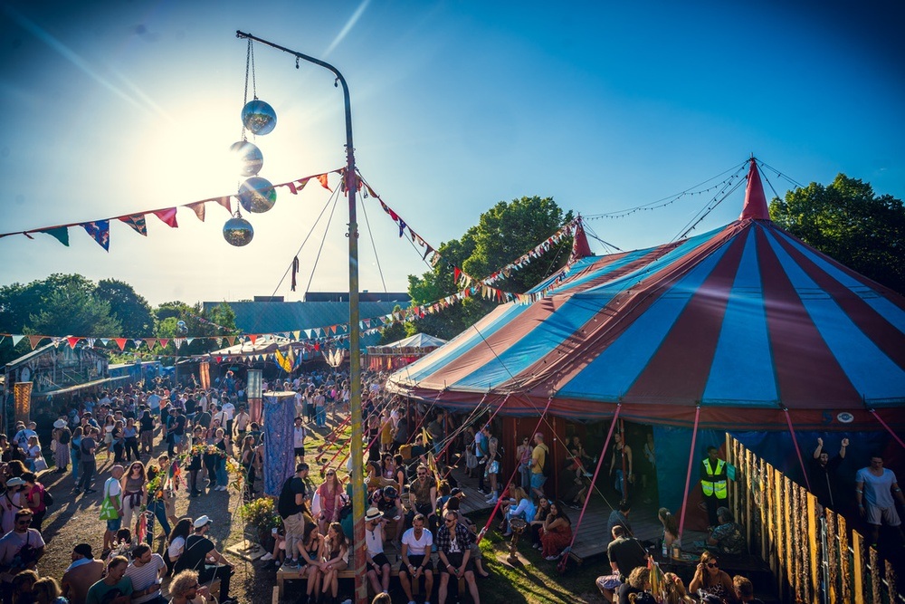 Wannda Circus Yoga Festival