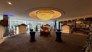 Indoor-Weihnachtsmarkt