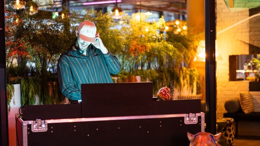 DJ Nights in der Clash BAR