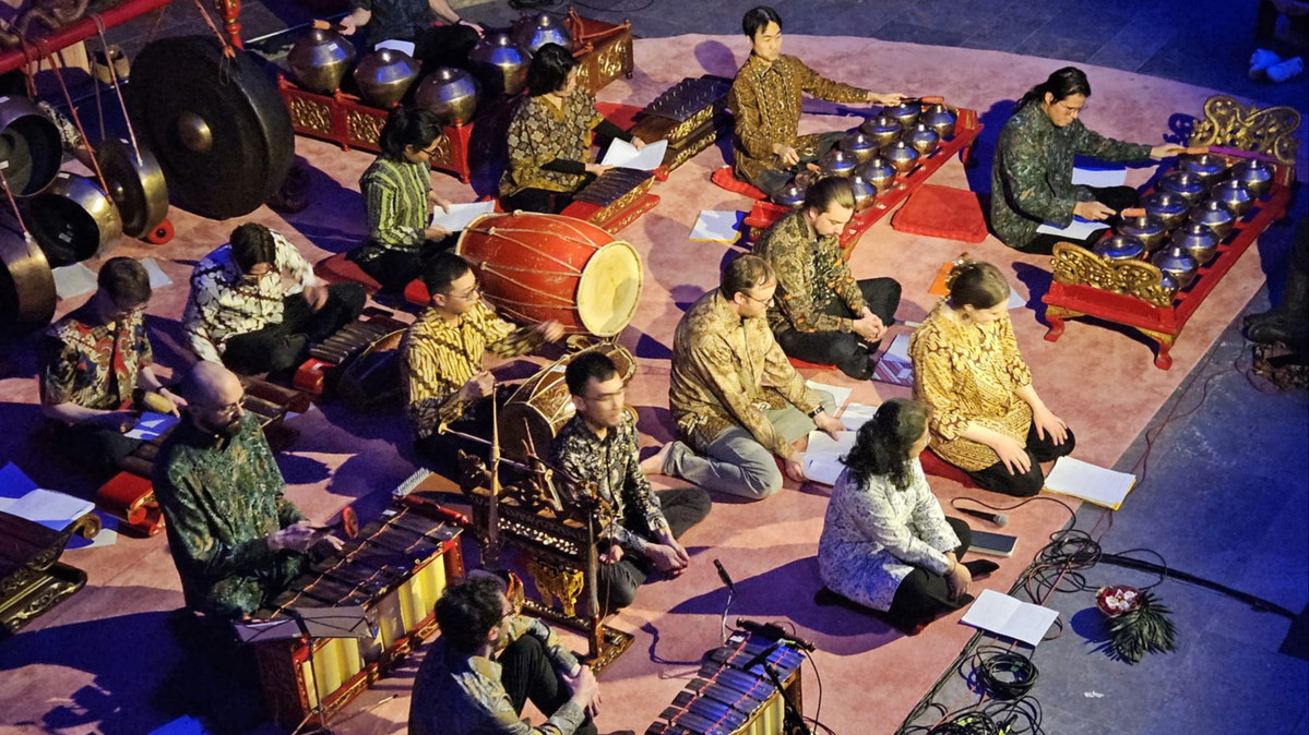 Gamelan Lindhu Raras – Music from the Javanese Courts