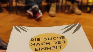 HURT HEAL GLOW - Interaktive Lesung mit Judence Kayitesi