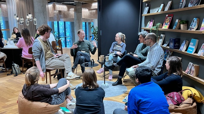 Social Reading Party mit Pausify