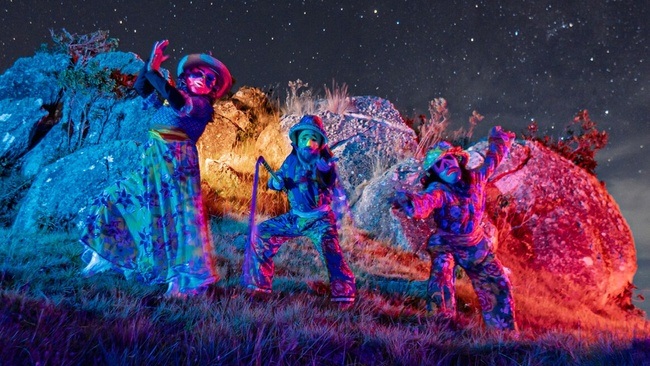 Weihnachtsfilmfestival: CUSTOM CUSTOMS (SHORTS)