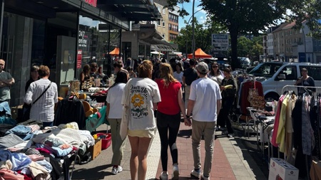 Flohmarkt in der Hoheluftchaussee HH-Eimsbüttel
