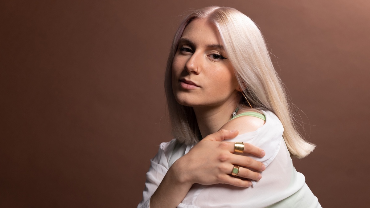 Leonora
