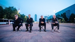 Element of Crime I Unscharf mit Katze Tour 2025