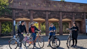 SOMMER IM GRASSI: GRASSI UNTERWEGS - Fahrradtour: Auf kolonialen Spuren der Stadt
