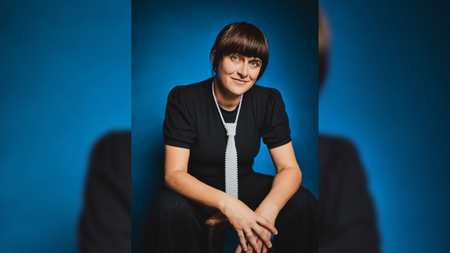 Ella Carina Werner liest - Der Hahn erläutert unentwegt der Henne, wie man Eier legt