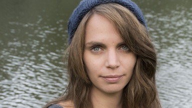 Bremen liest! Julia Schnetzer liest aus "Wenn Haie leuchten"