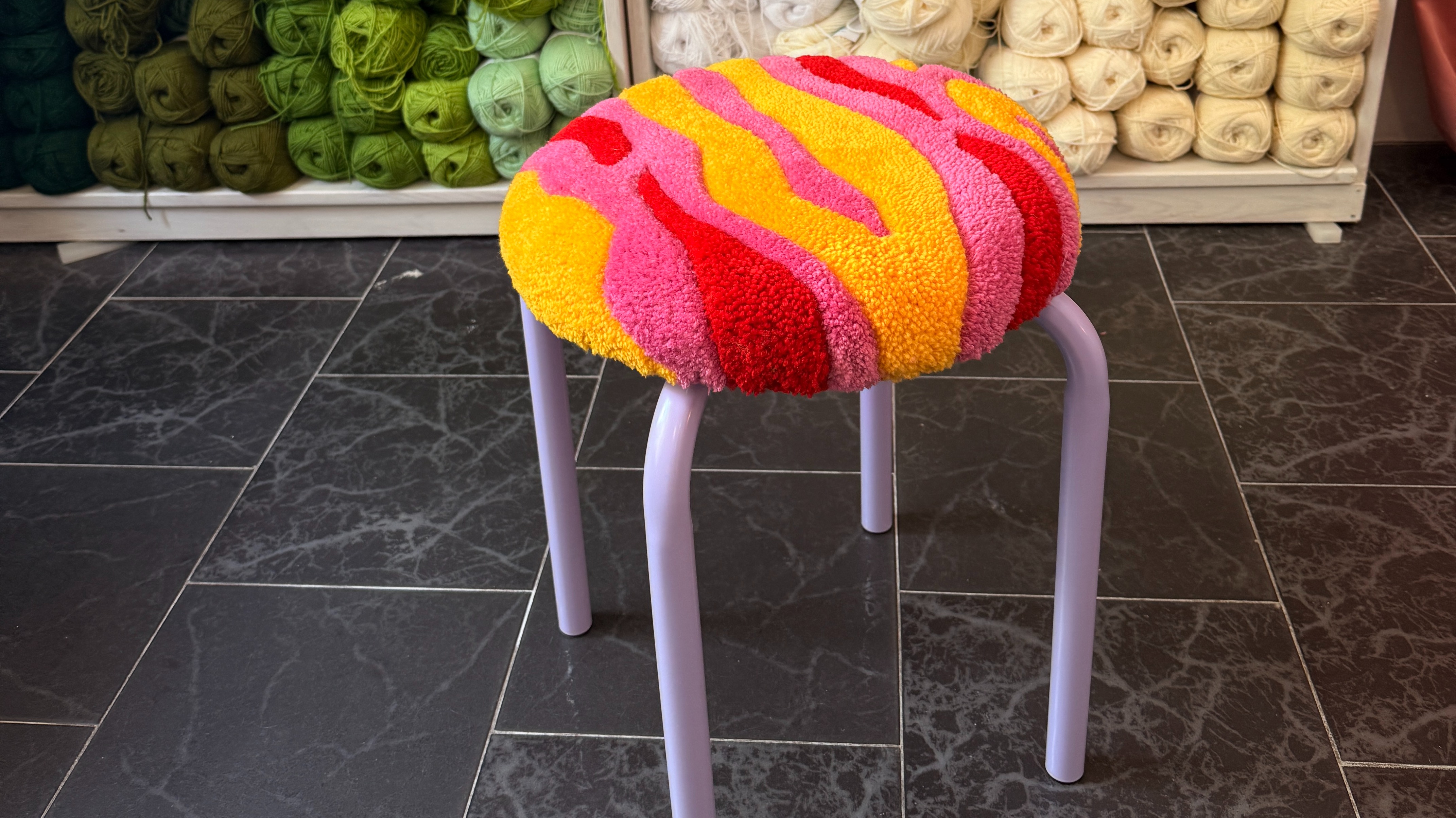 Let's Tuft & Polster - Hocker · Kunstbude Augsburg