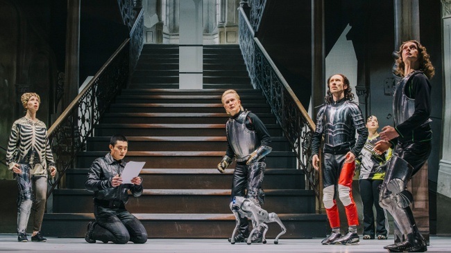 Hamlet: R2D2 or not 2B2