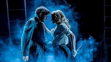 Märchen im Glaspalast mit dem Hexenberg Ensemble: Ali Baba und die 40 Räuber & Das kleine hässliche Entlein