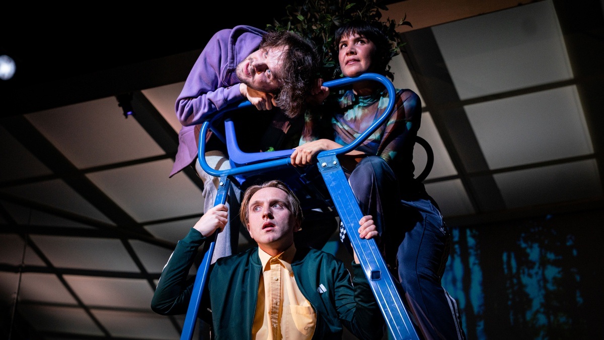 fünf minuten stille