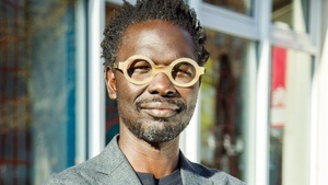 Kolonialismus erinnern mit Ibou Diop