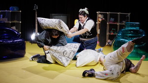 FAVORITEN Festival: queering of age