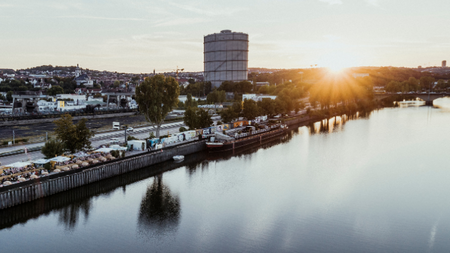 Outdoor Power & Sound Yoga @Fridas Pier